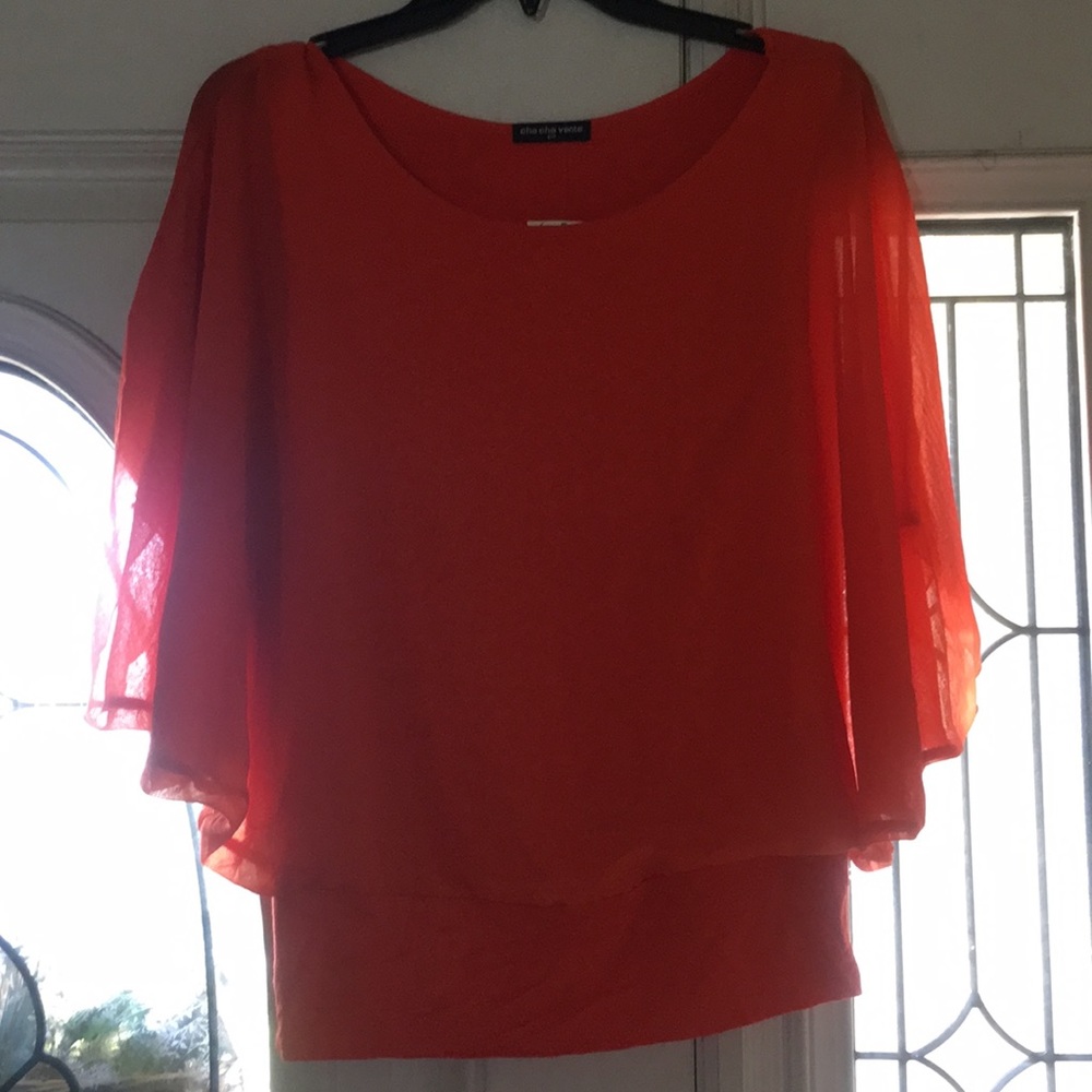 Brand New top - perfect for fall!
